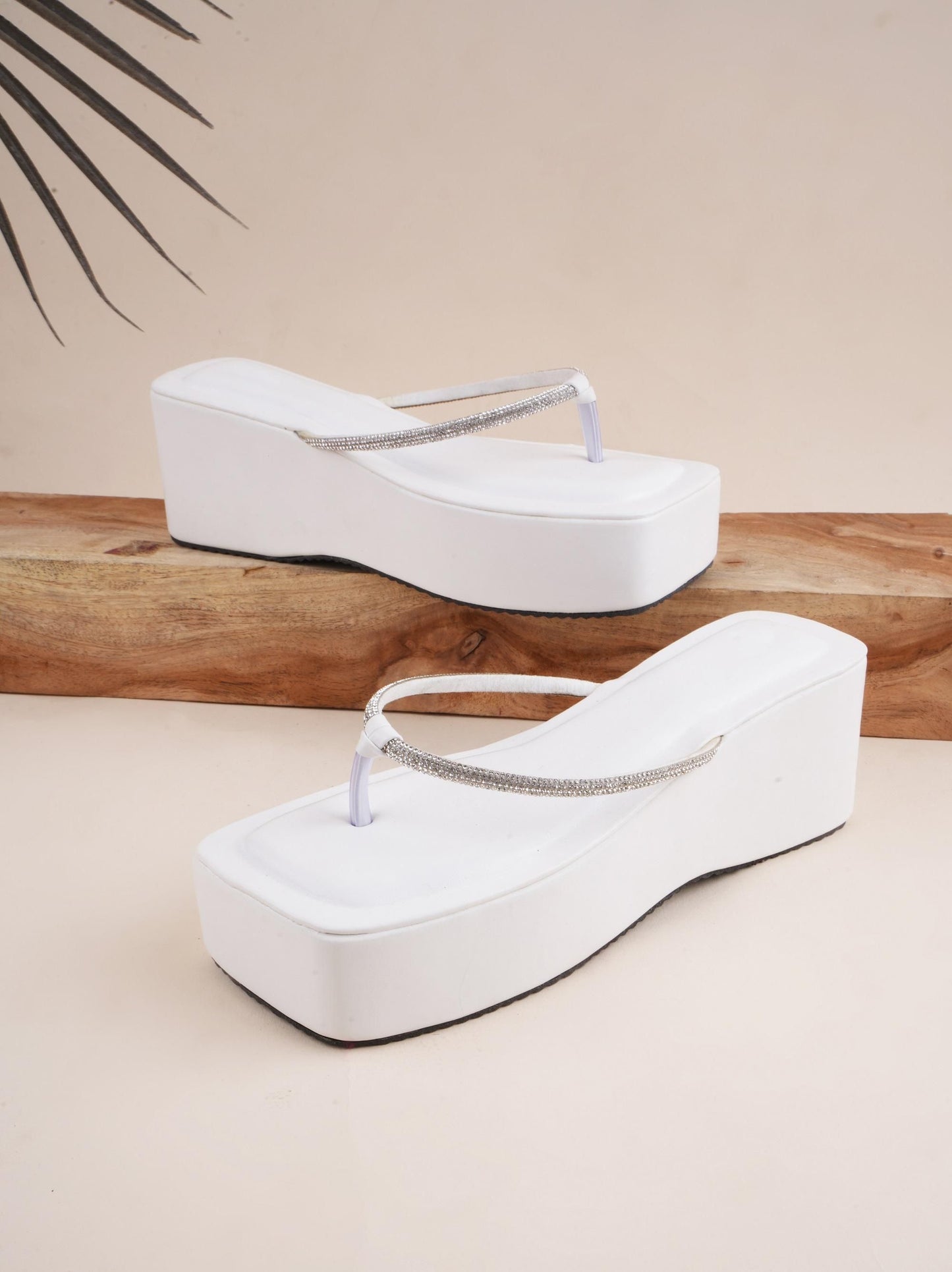 Stylish Platform Heel Sandal For Womens