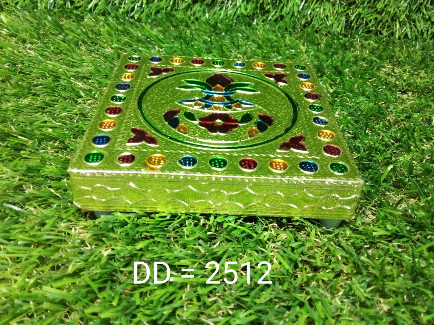 2512 Fancy Wooden Designer Bajot 